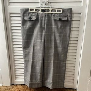Studio 1940 capris, size 12, plaid